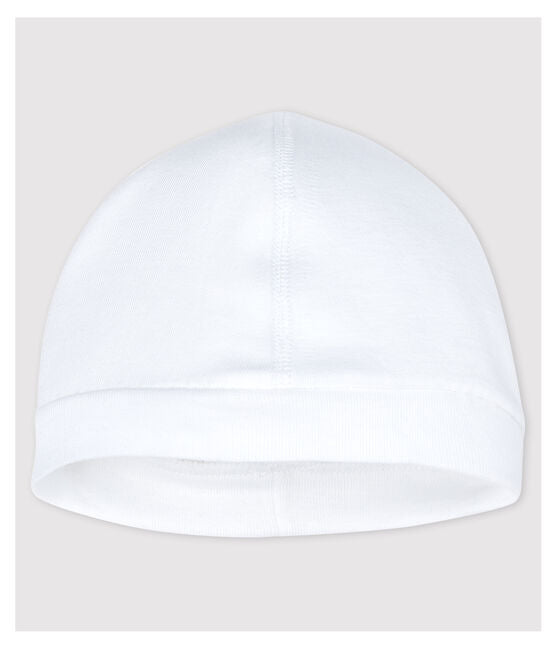 white cotton hat