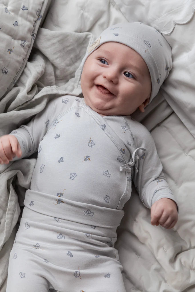 Aiko Hat - paper boats