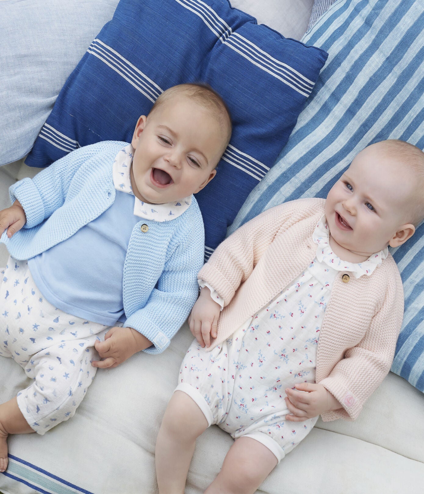 Cotton Knit Cardigan - Light Blue